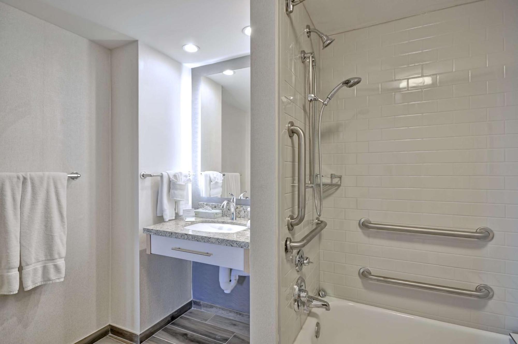 Homewood Suites By Hilton Boston - Peabody Ngoại thất bức ảnh